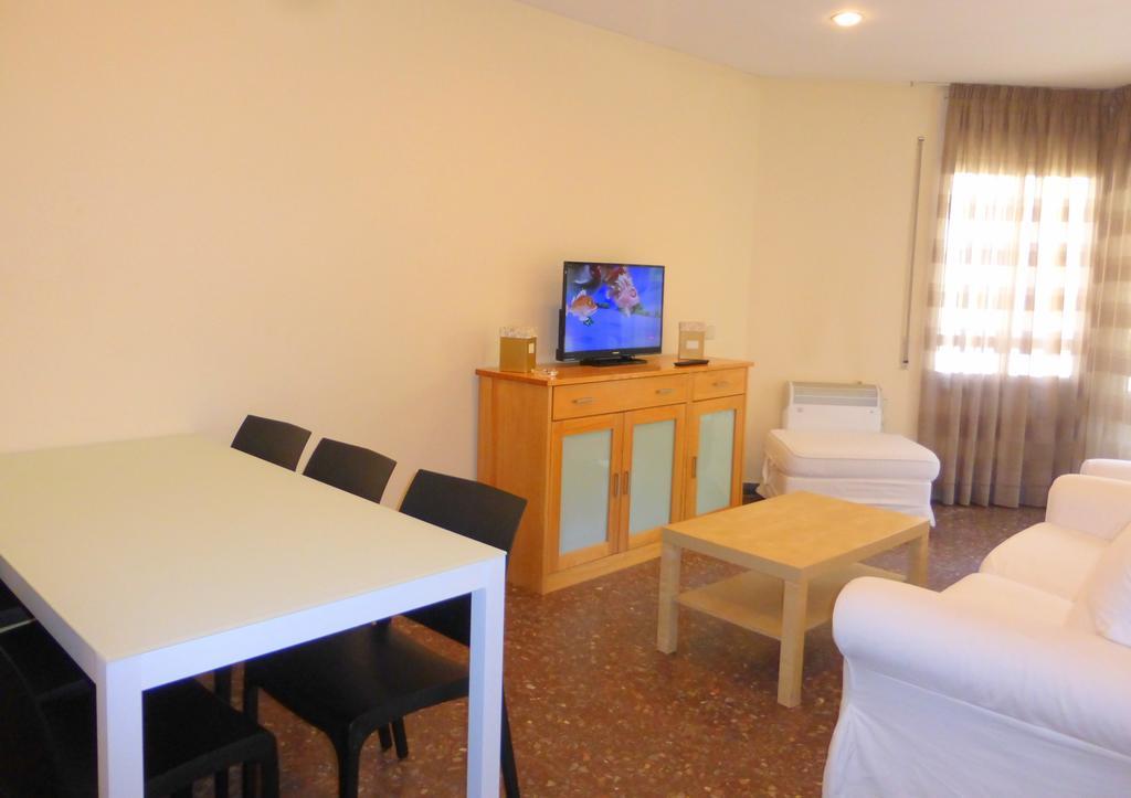 Rentalmar Atlantida Apartamentos Салоу Екстериор снимка