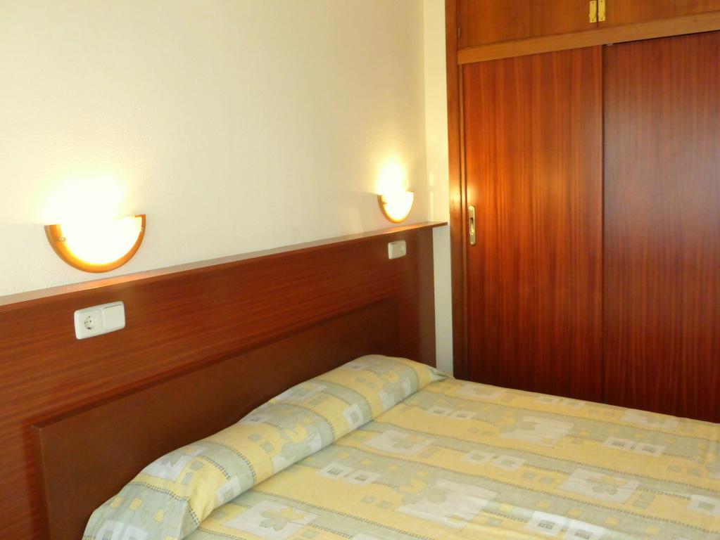 Rentalmar Atlantida Apartamentos Салоу Екстериор снимка